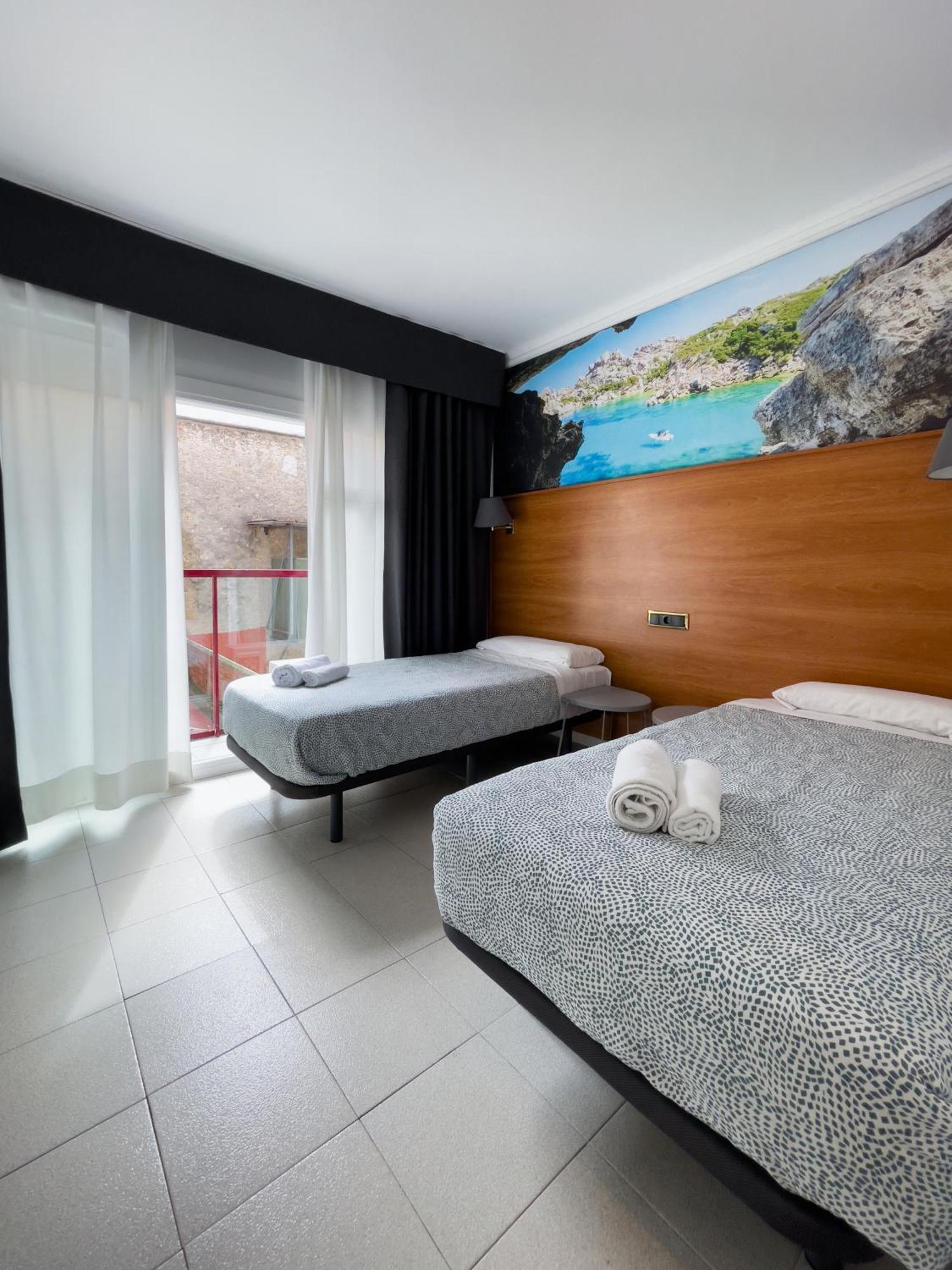 Hotel Maremagnum يوريت دي مار المظهر الخارجي الصورة