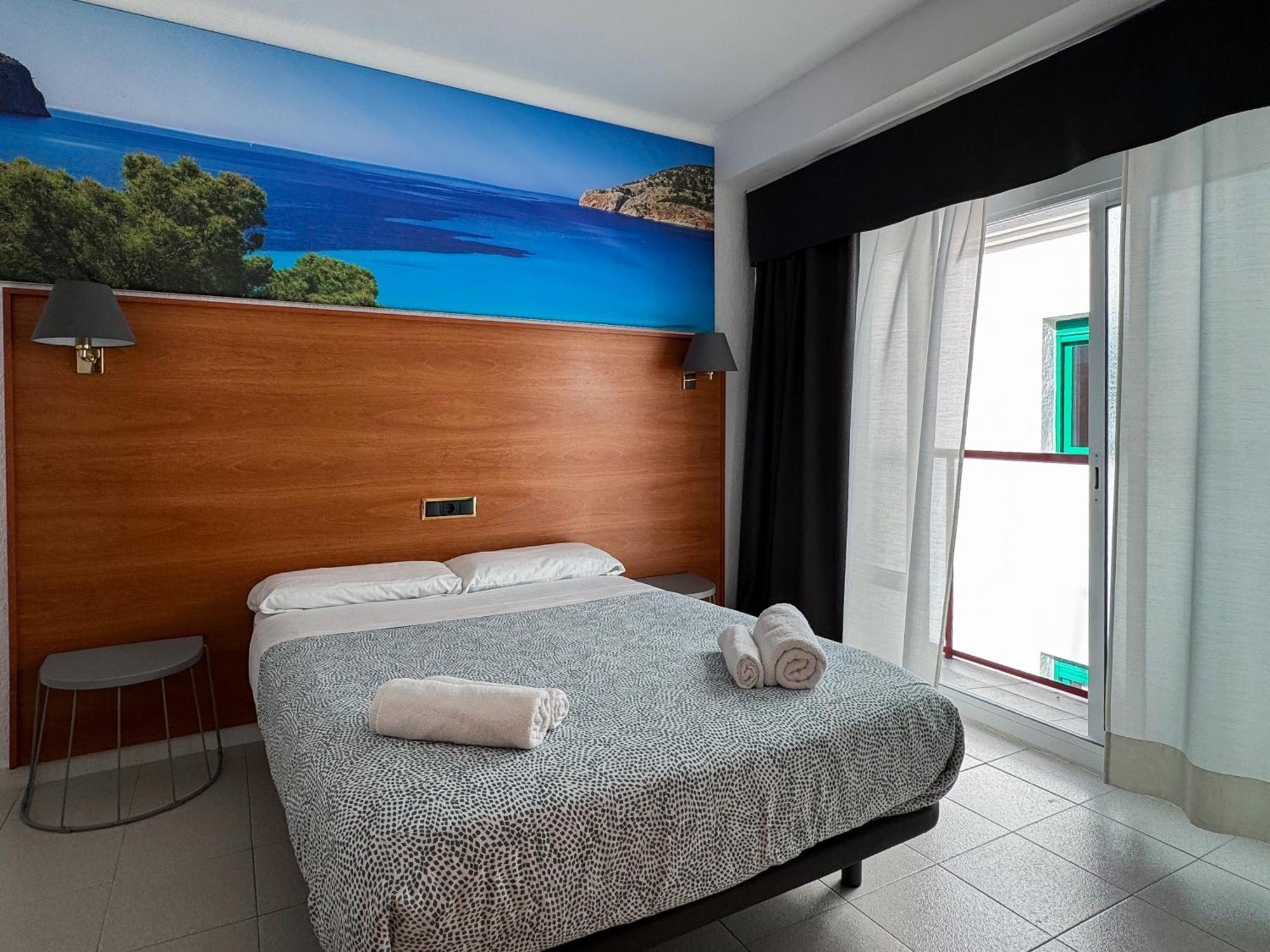 Hotel Maremagnum يوريت دي مار المظهر الخارجي الصورة