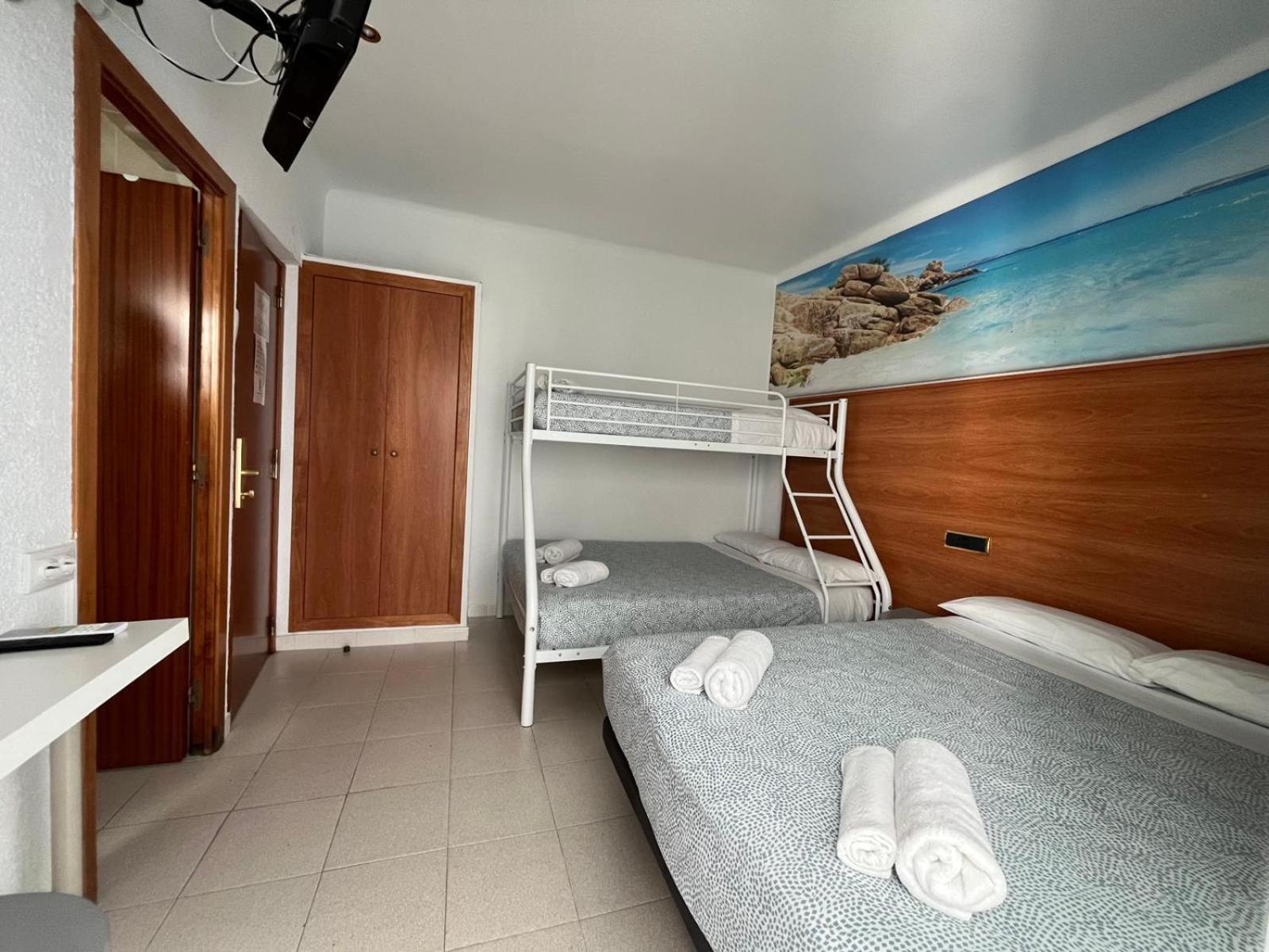 Hotel Maremagnum يوريت دي مار المظهر الخارجي الصورة
